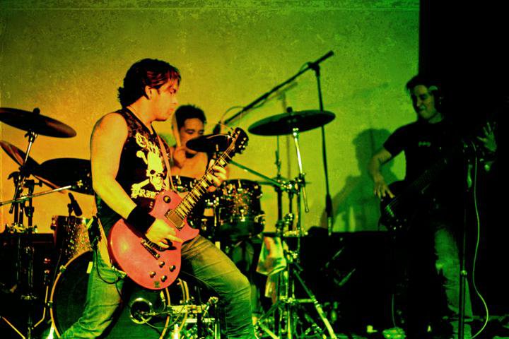 179605_1822858690576_1257245_n_1822858690576