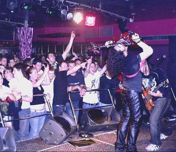 1936174_1229784824100_2270488_n_1229784824100